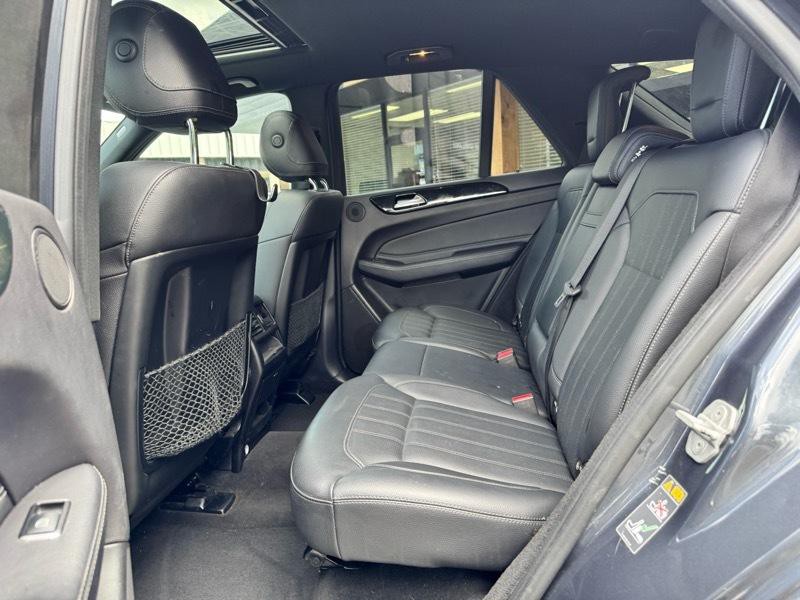 2016 Mercedes-Benz GLE-Class Image 25