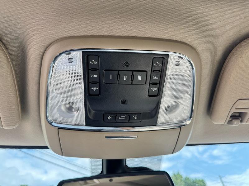 2014 Jeep Grand Cherokee Image 17