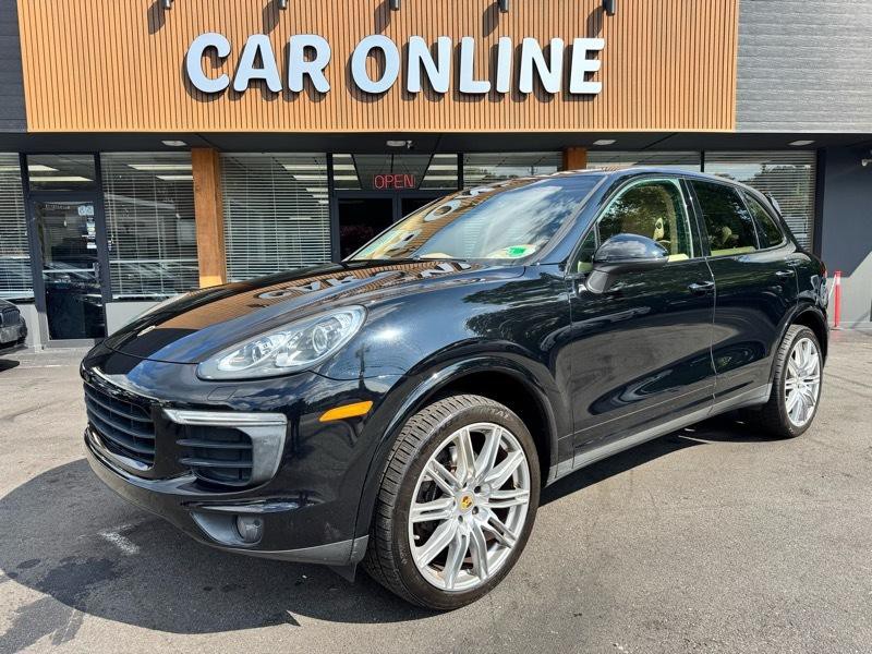 2017 Porsche Cayenne Image 1