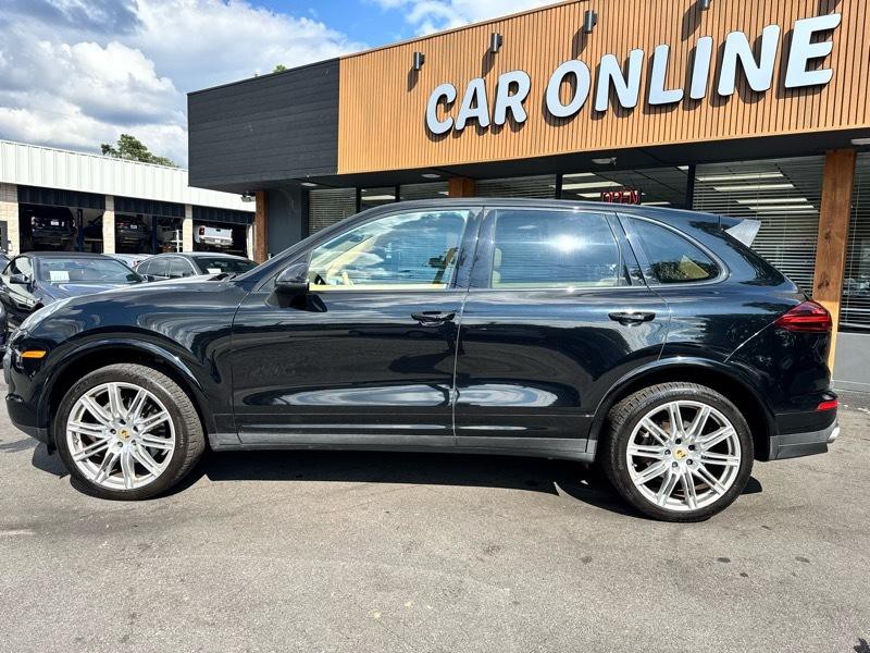 2017 Porsche Cayenne Image 6