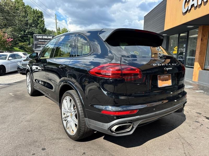 2017 Porsche Cayenne Image 7