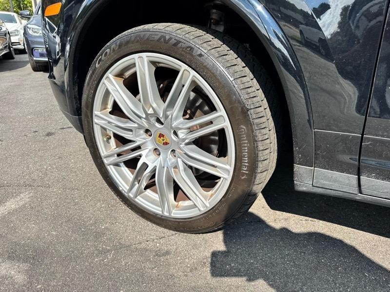 2017 Porsche Cayenne Image 13