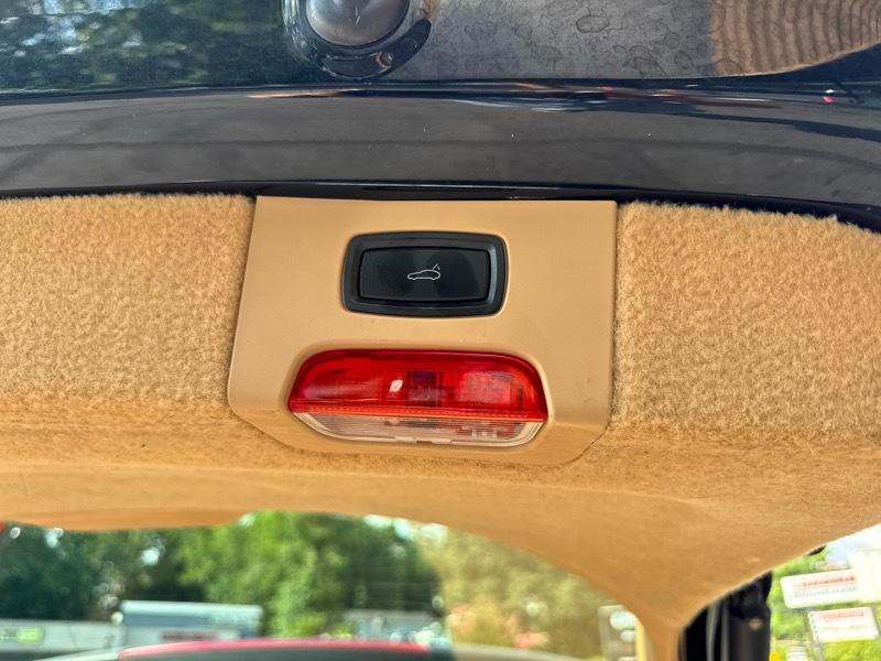 2017 Porsche Cayenne Image 34