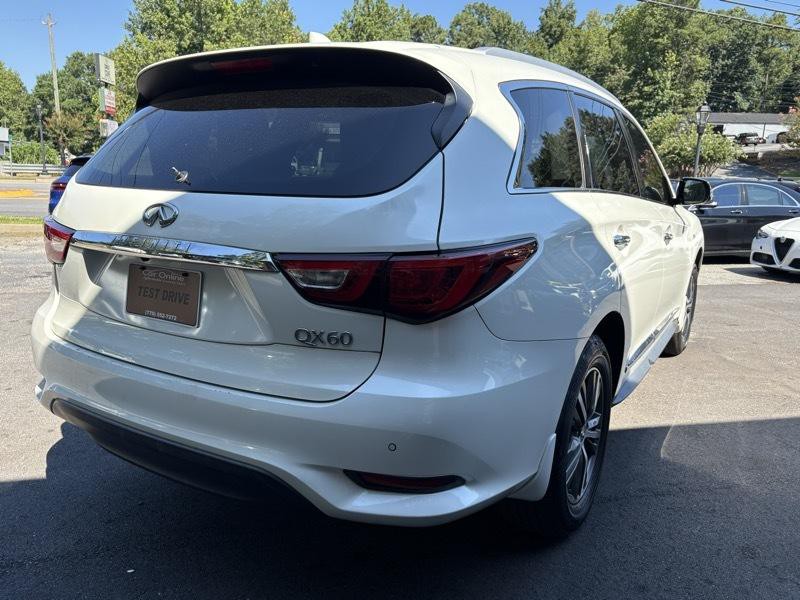 2017 INFINITI QX60 Image 5