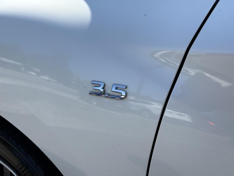 2017 INFINITI QX60 Image 10