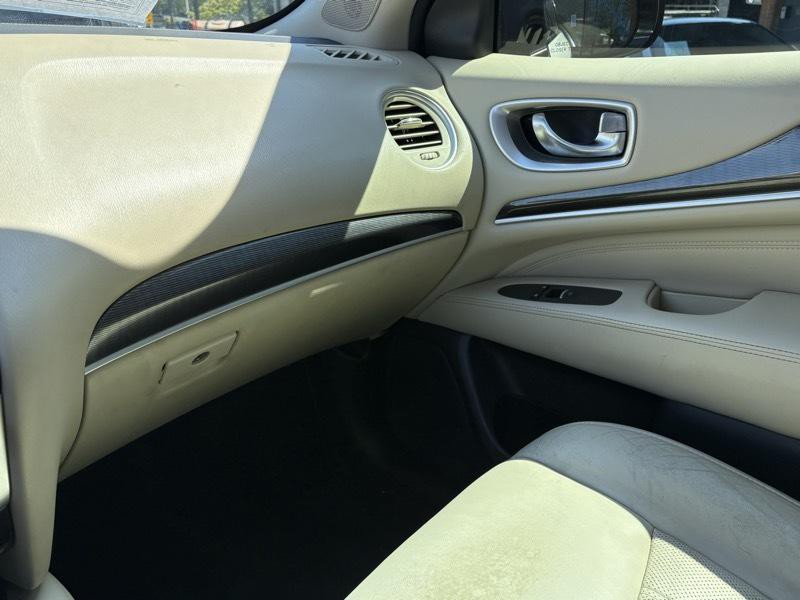 2017 INFINITI QX60 Image 23