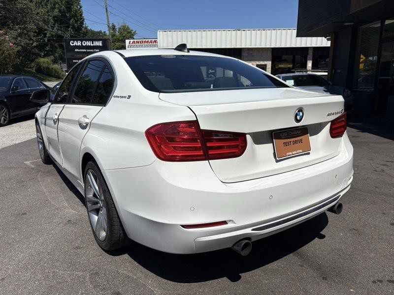 2013 BMW 3 Series Image 7