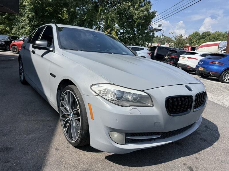 2012 BMW 5 Series Image 4