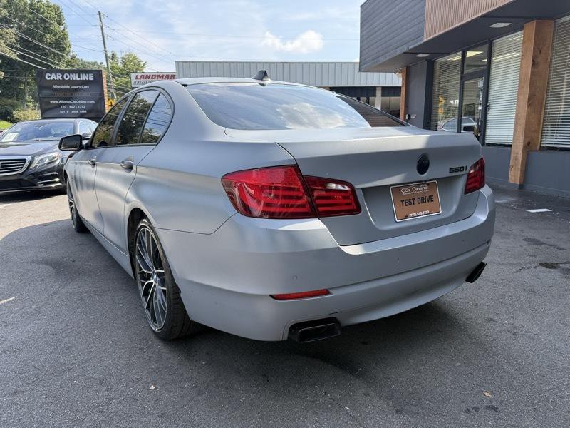 2012 BMW 5 Series Image 8