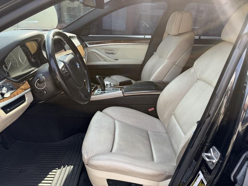 2012 BMW 5 Series Image 14