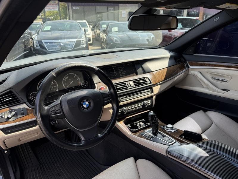 2012 BMW 5 Series Image 15