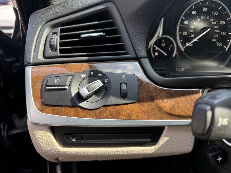 2012 BMW 5 Series Image 16