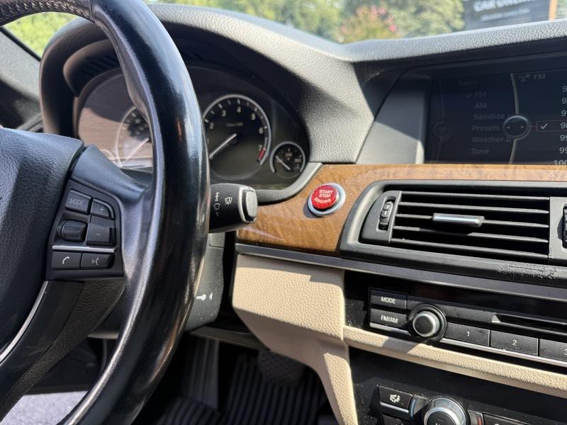 2012 BMW 5 Series Image 21