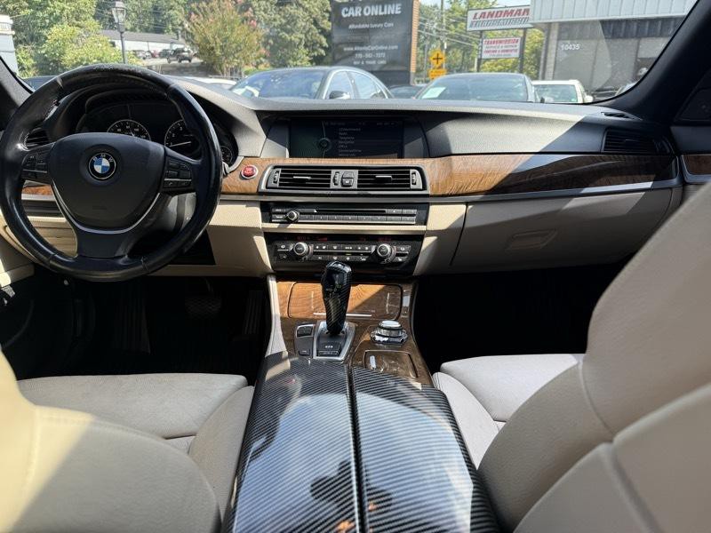 2012 BMW 5 Series Image 30