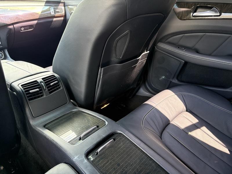 2012 Mercedes-Benz CLS-Class Image 32