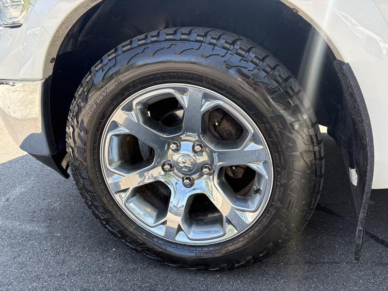 2016 RAM 1500 Image 11