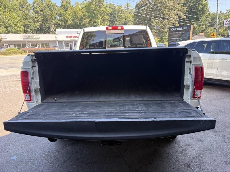 2016 RAM 1500 Image 32