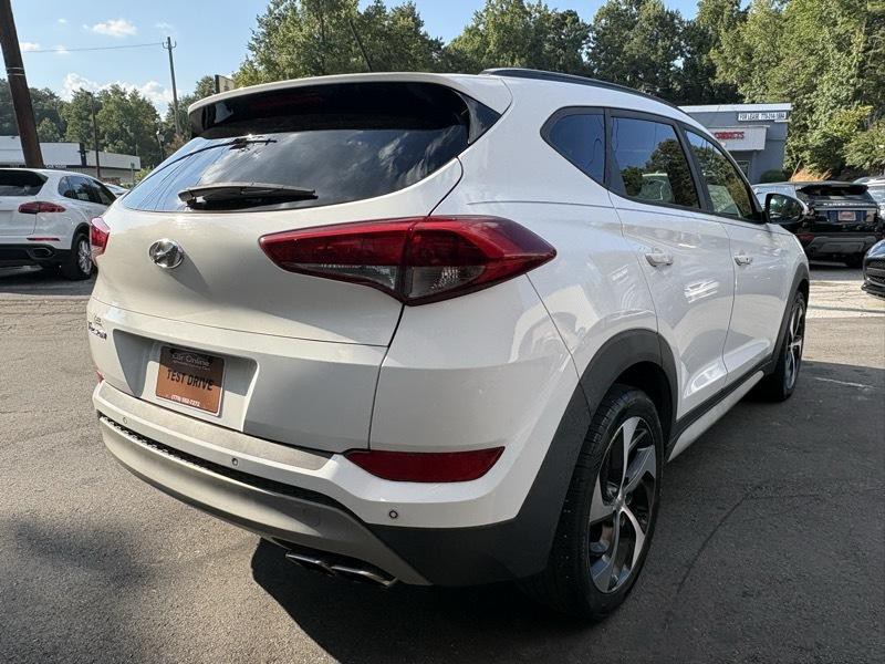 2017 Hyundai Tucson Image 3