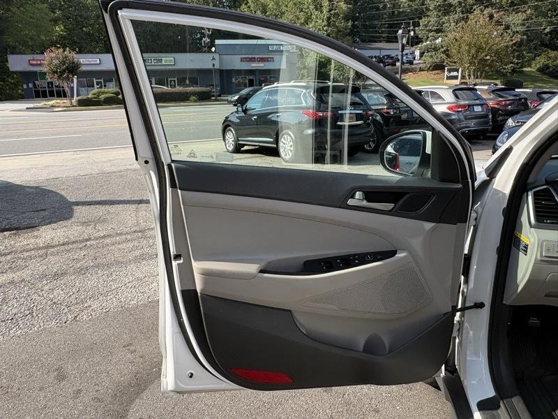 2017 Hyundai Tucson Image 12