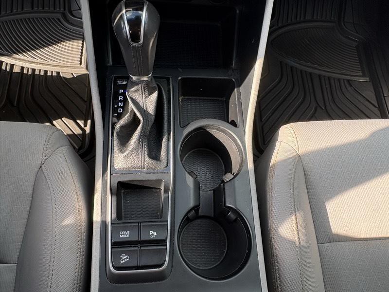 2017 Hyundai Tucson Image 17