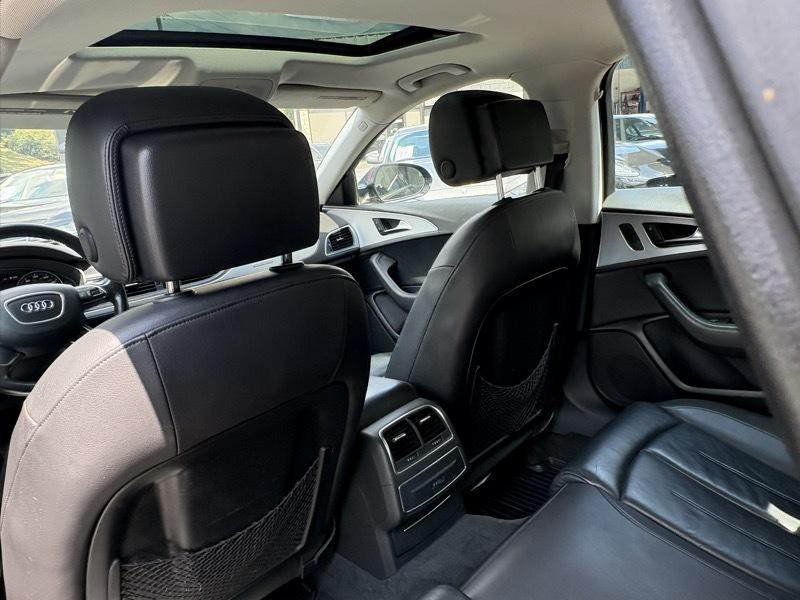 2016 Audi A8 Image 27