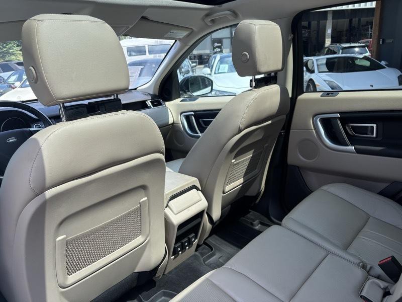 2018 Land Rover Discovery Sport Image 28