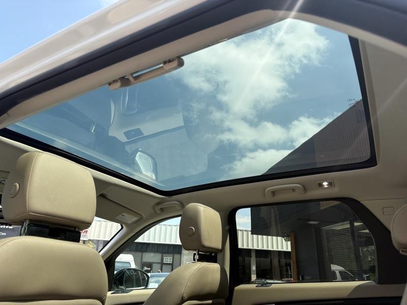 2018 Land Rover Discovery Sport Image 32