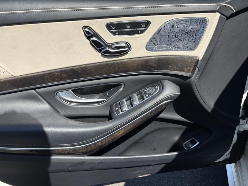 2015 Mercedes-Benz S-Class Image 12