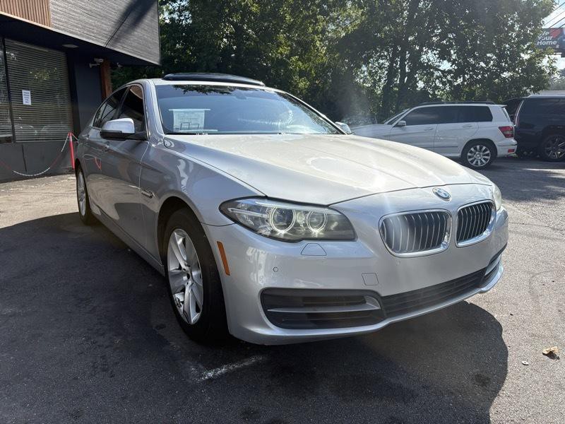 2014 BMW 5 Series Image 3