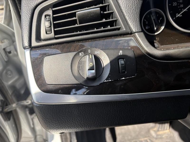 2014 BMW 5 Series Image 15