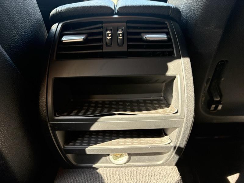 2014 BMW 5 Series Image 28