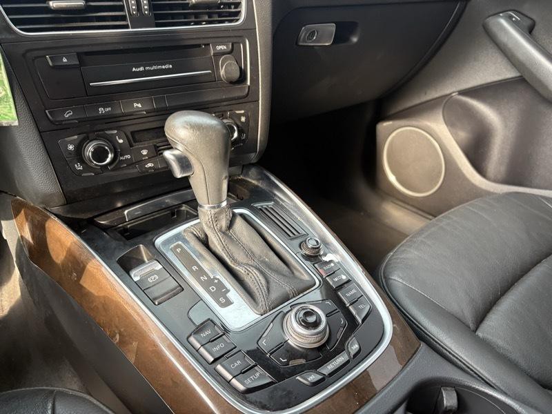 2011 Audi Q5 Image 17