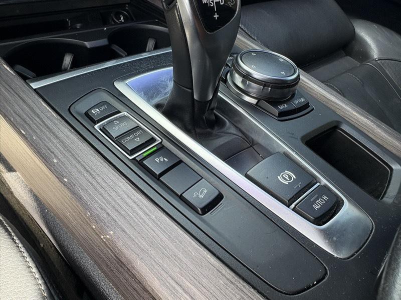 2016 BMW X5 Image 19