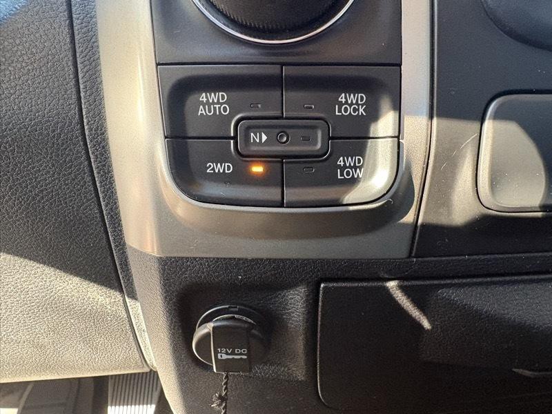 2014 RAM 1500 Image 17