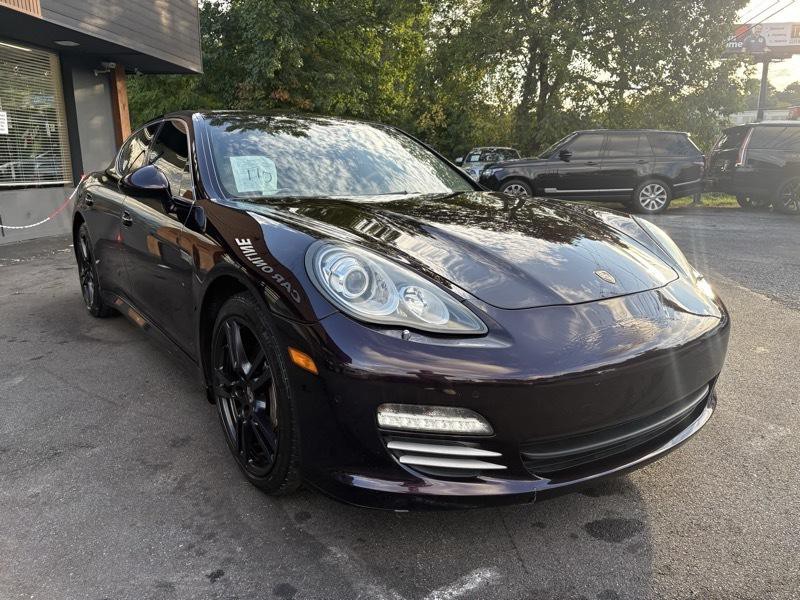 2010 Porsche Panamera Image 3