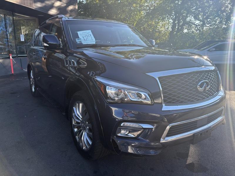 2016 INFINITI QX80 Image 3