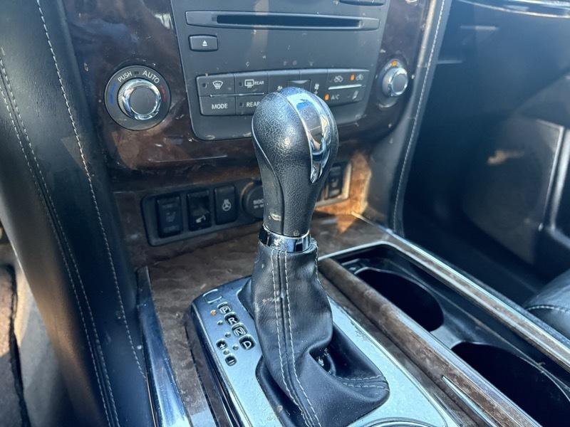 2016 INFINITI QX80 Image 20
