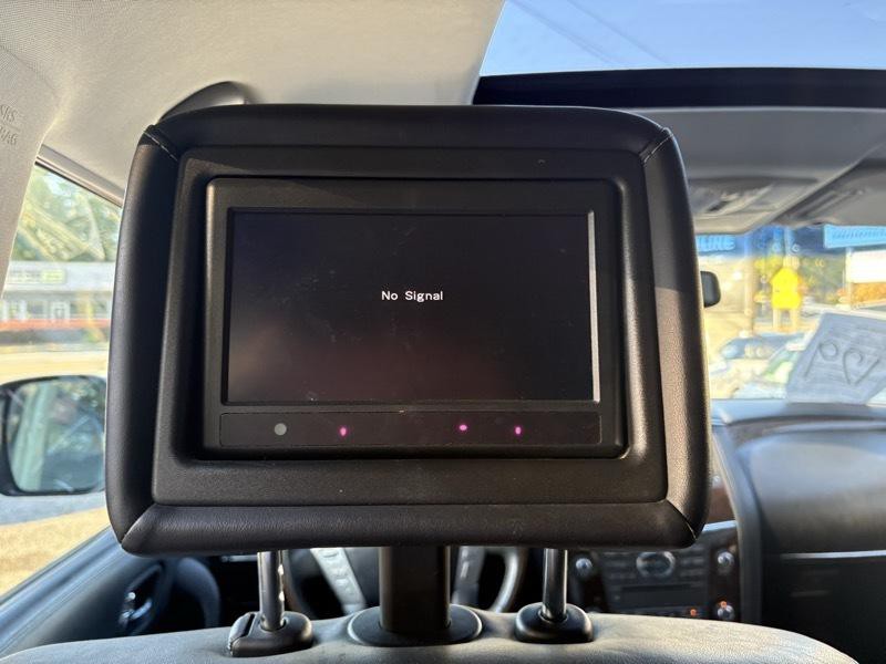 2016 INFINITI QX80 Image 34