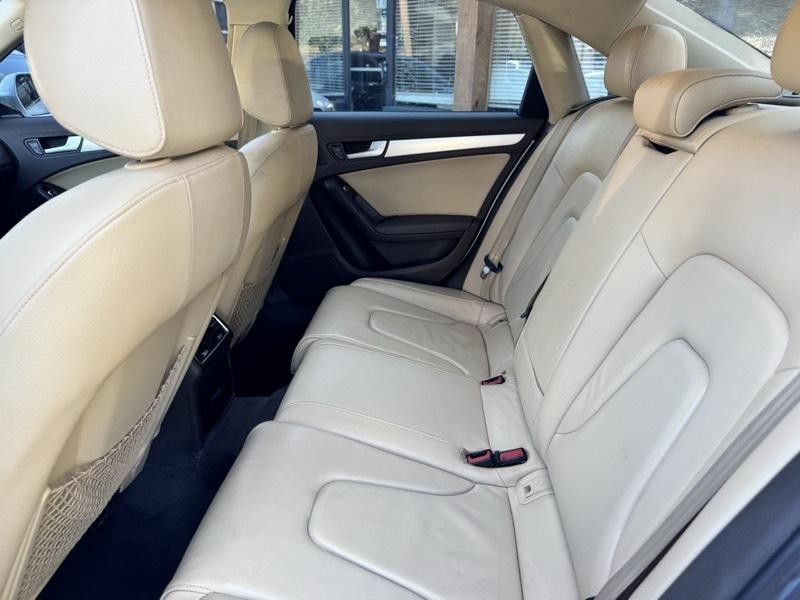 2015 Audi A4 Image 28