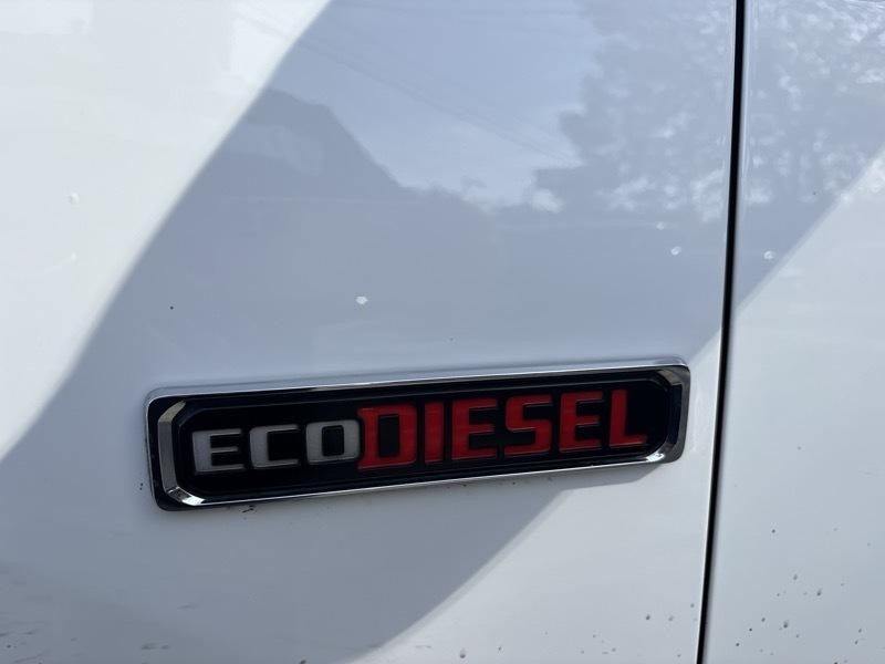 2014 RAM 1500 Image 10