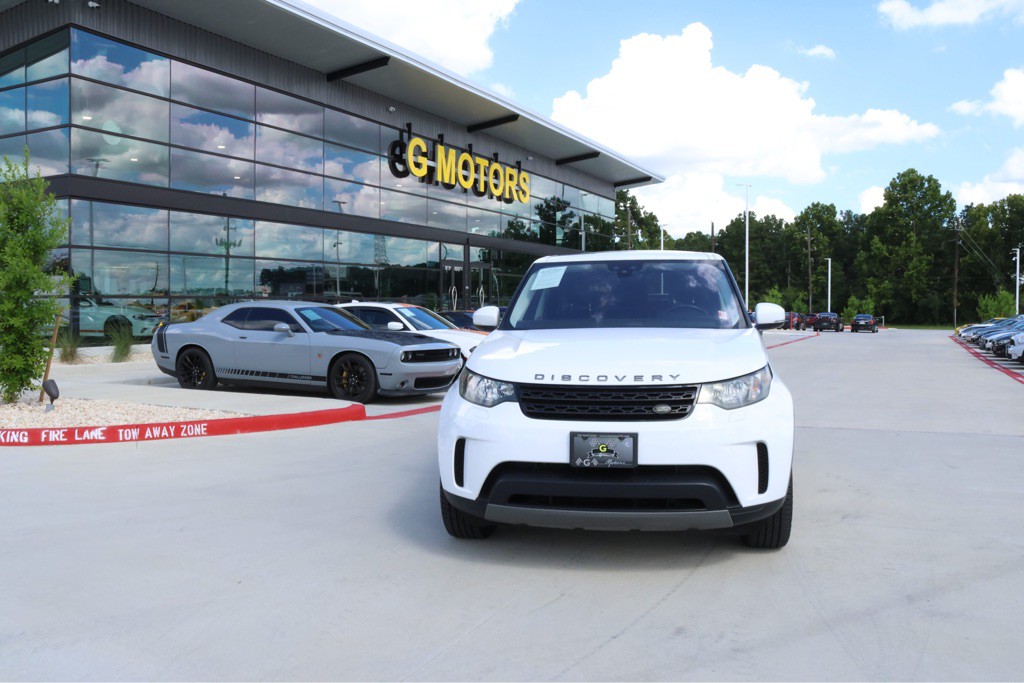 2018 Land Rover Discovery Image 2