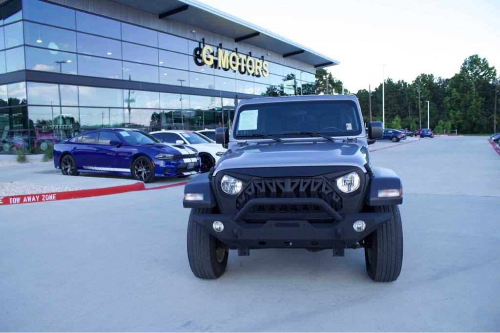 2019 Jeep Wrangler Unlimited Image 2