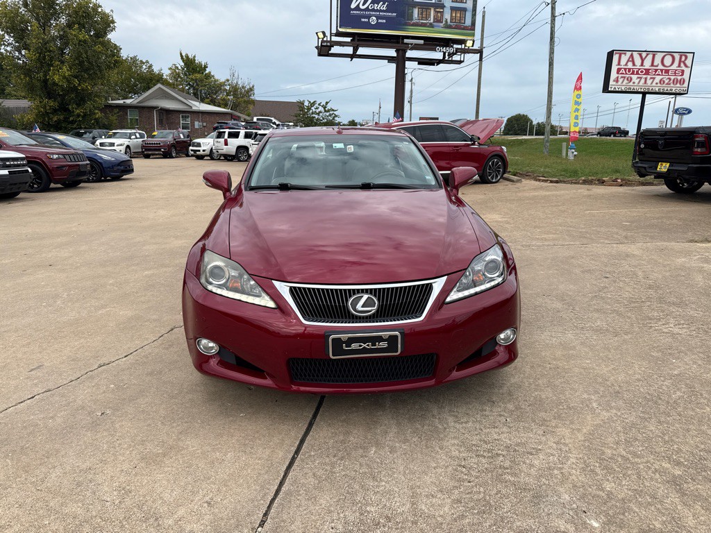 2013 Lexus IS Image 2