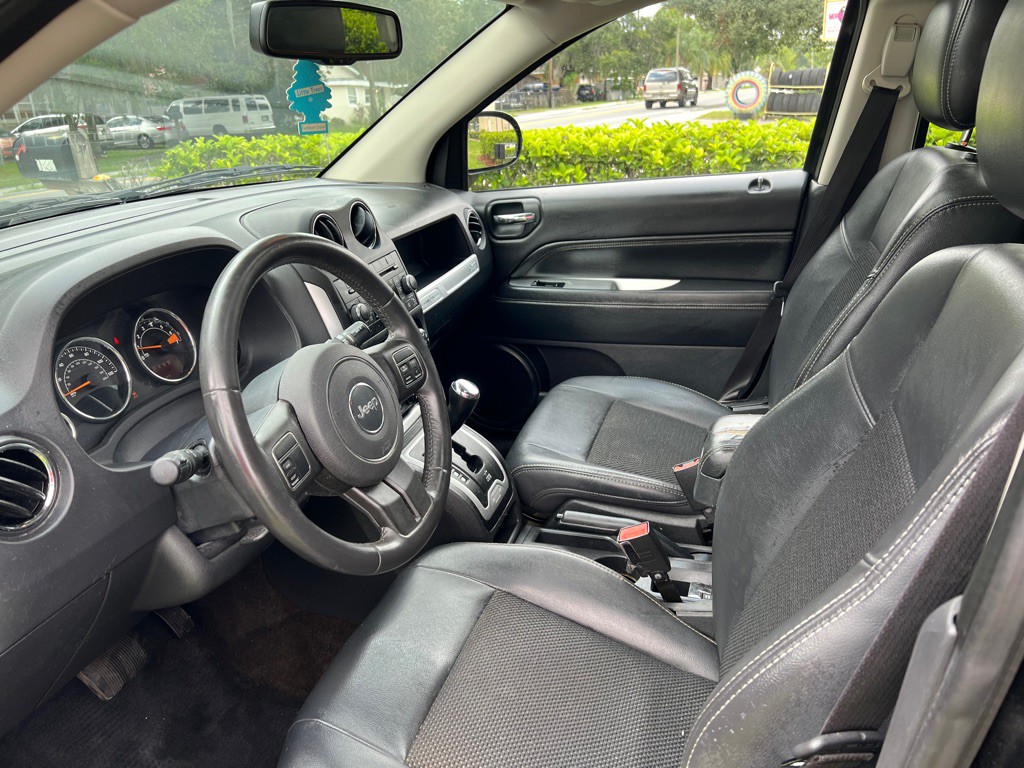 2014 Jeep Compass Image 8