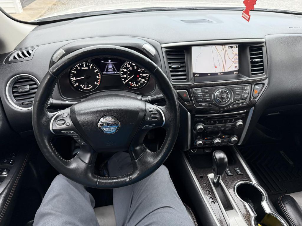 2019 Nissan Pathfinder Image 8