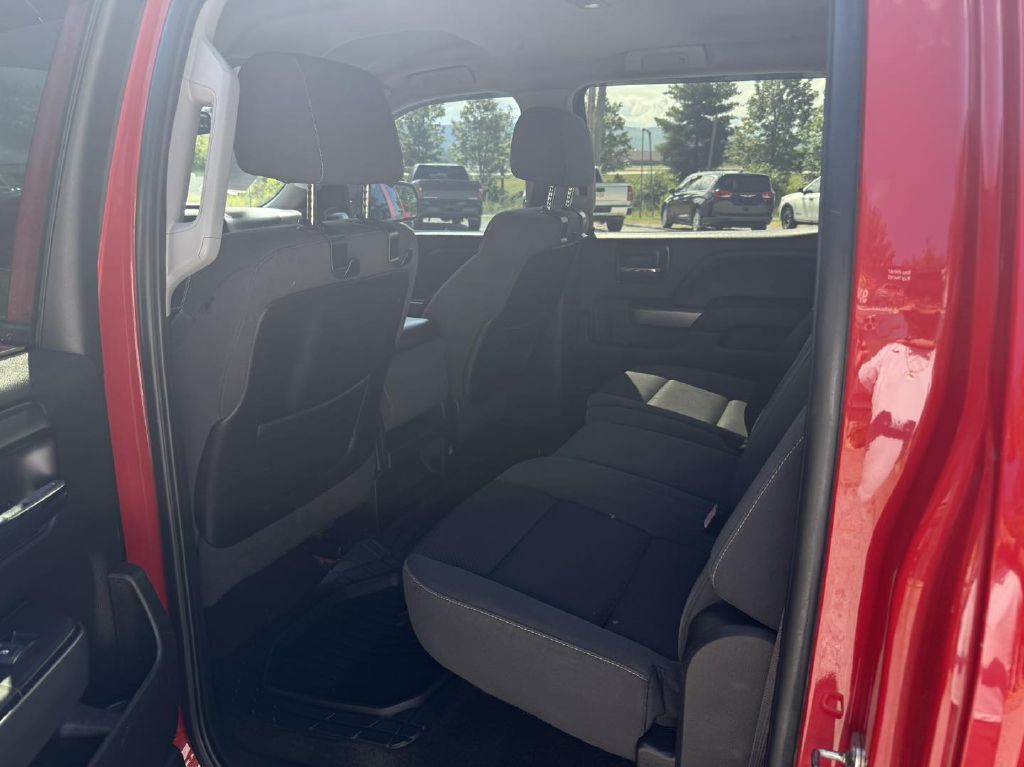 2014 Chevrolet Silverado 1500 Image 2