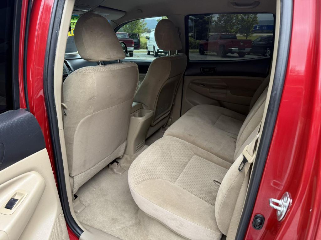 2010 Toyota Tacoma Image 4