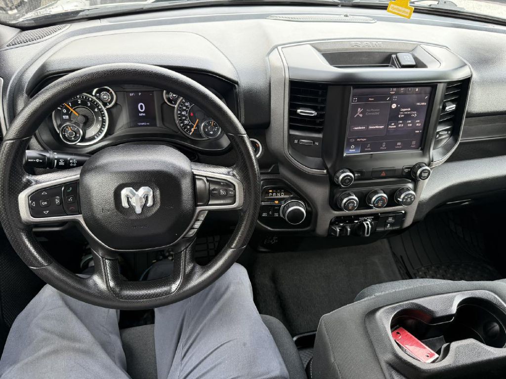 2022 RAM 1500 Image 3