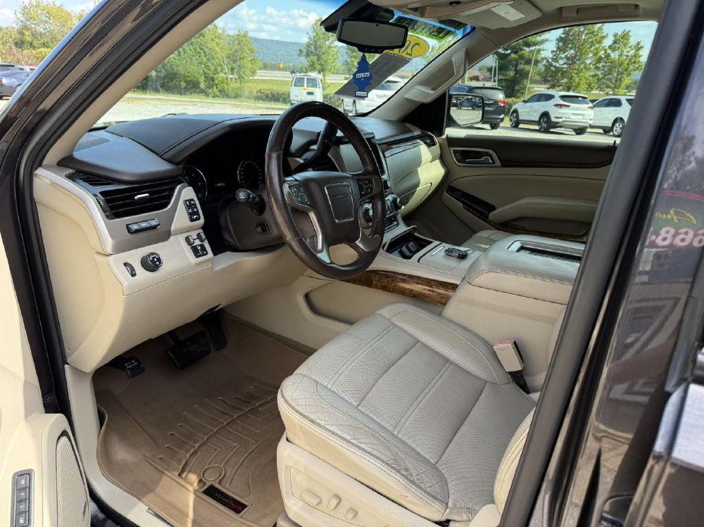 2015 GMC Yukon Image 5
