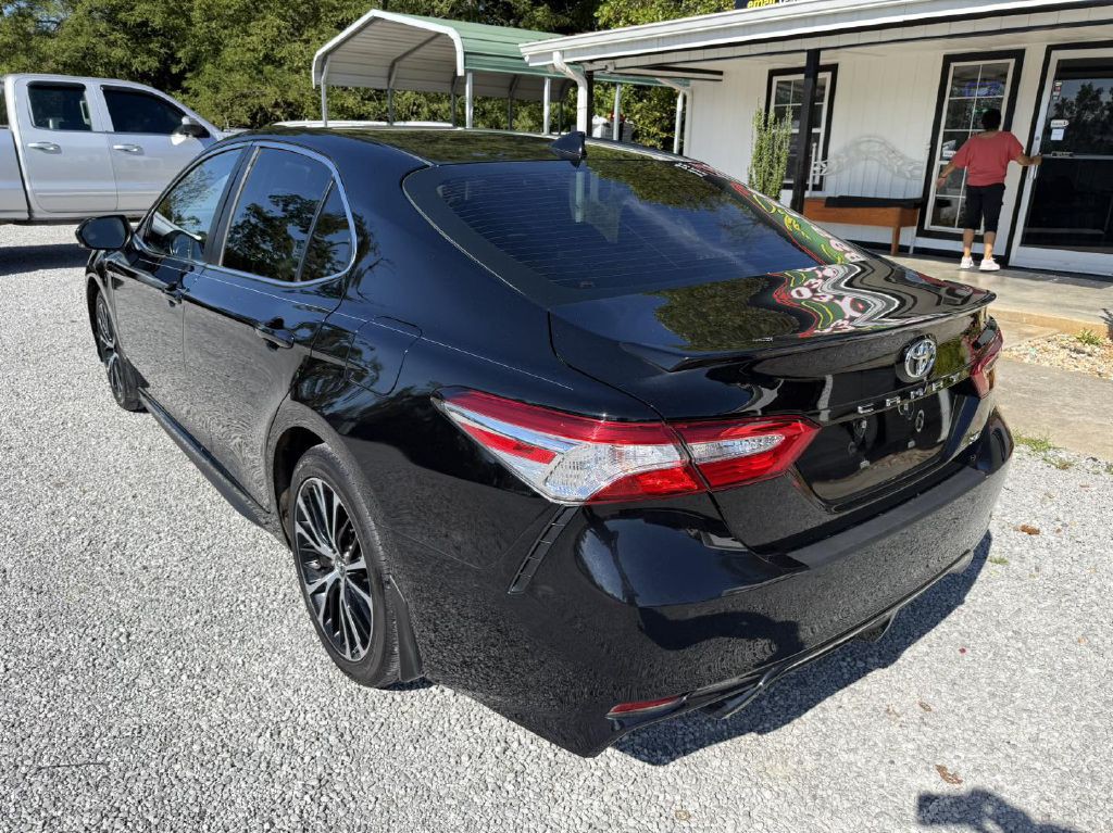 2020 Toyota Camry Image 3